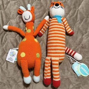 Pebble Handmade Orange Giraffe and Striped Cat Crochet Toys Bundle of 2